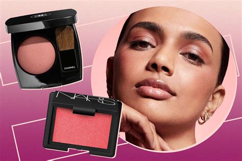 Powder Blush .